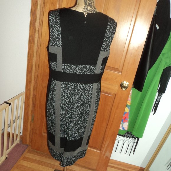 NWT Dress - Picture 7 of 7